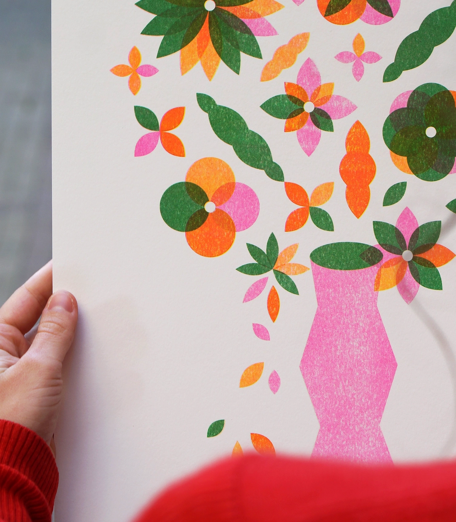 Illustration en risographie représetant un bouquet de fleurs graphiques